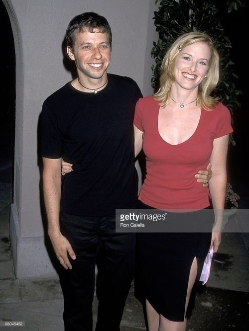 A picture of Sarah Trigger with her ex-husband Jon Cryer.
